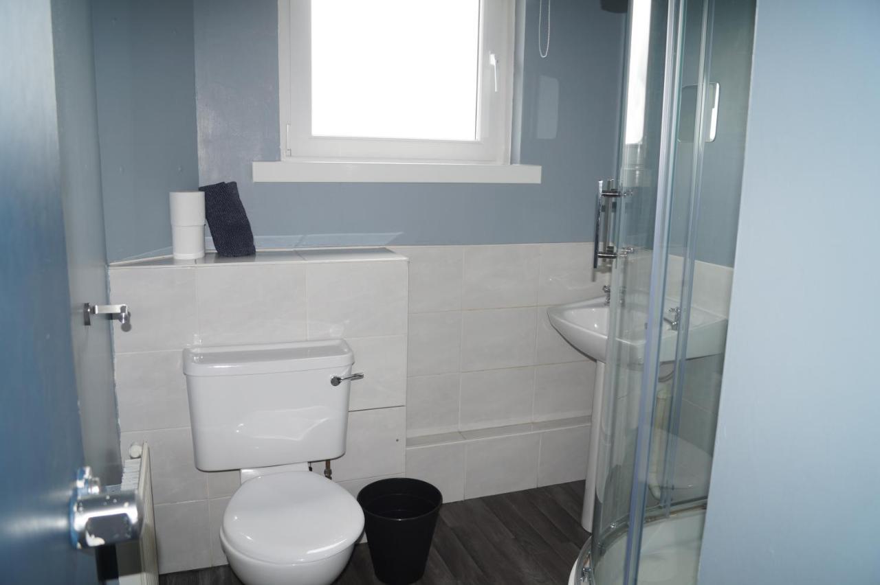 Garnock 3 Appartement Beith Buitenkant foto